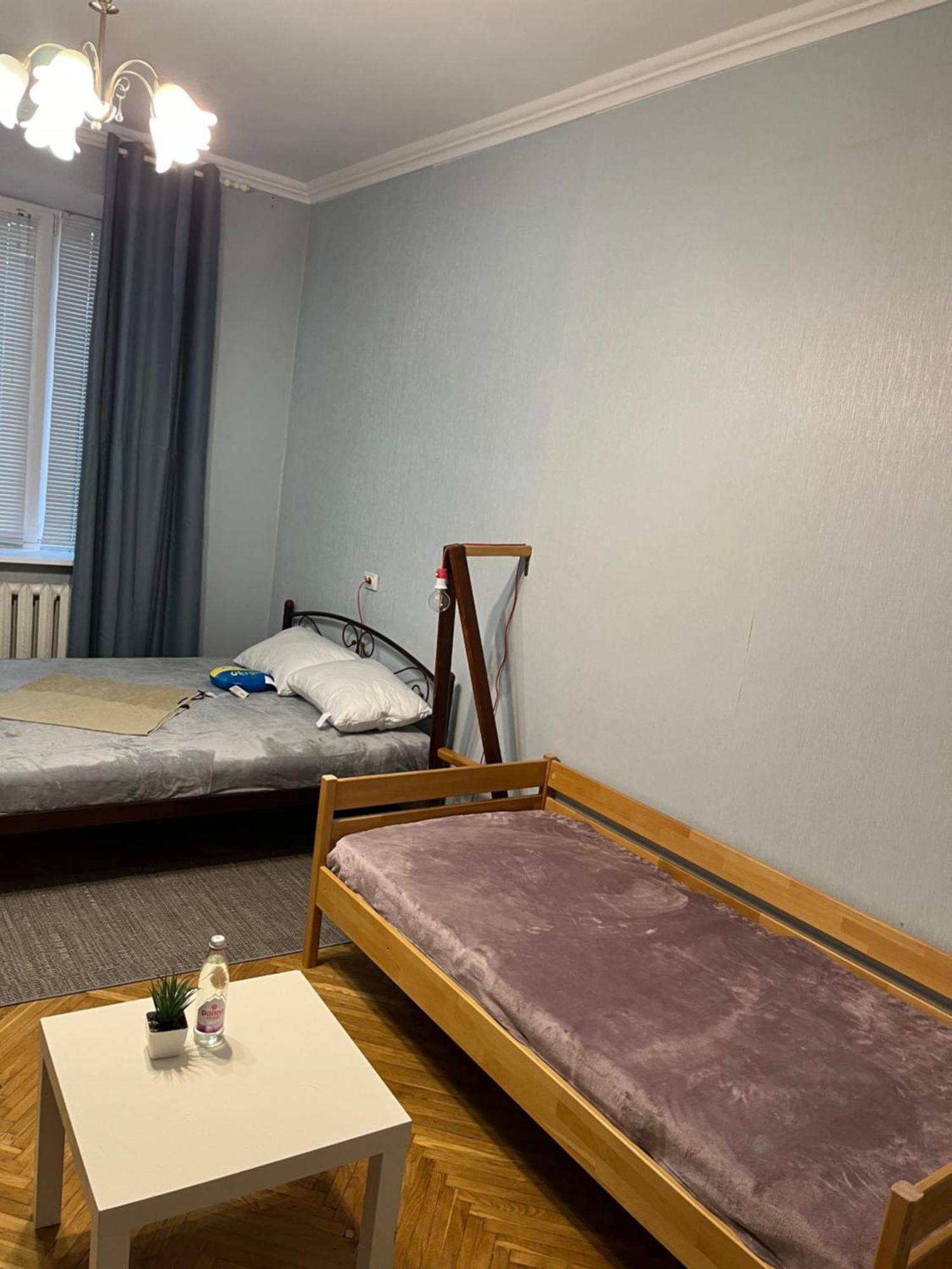 Ararat-Klovskaya Hostel-Apartments Kiev Екстер'єр фото