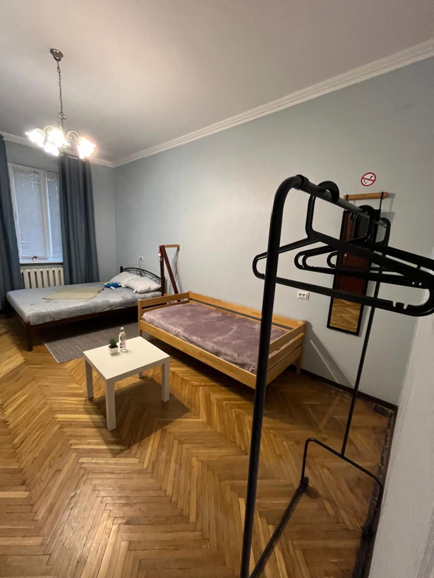 Ararat-Klovskaya Hostel-Apartments Kiev Екстер'єр фото