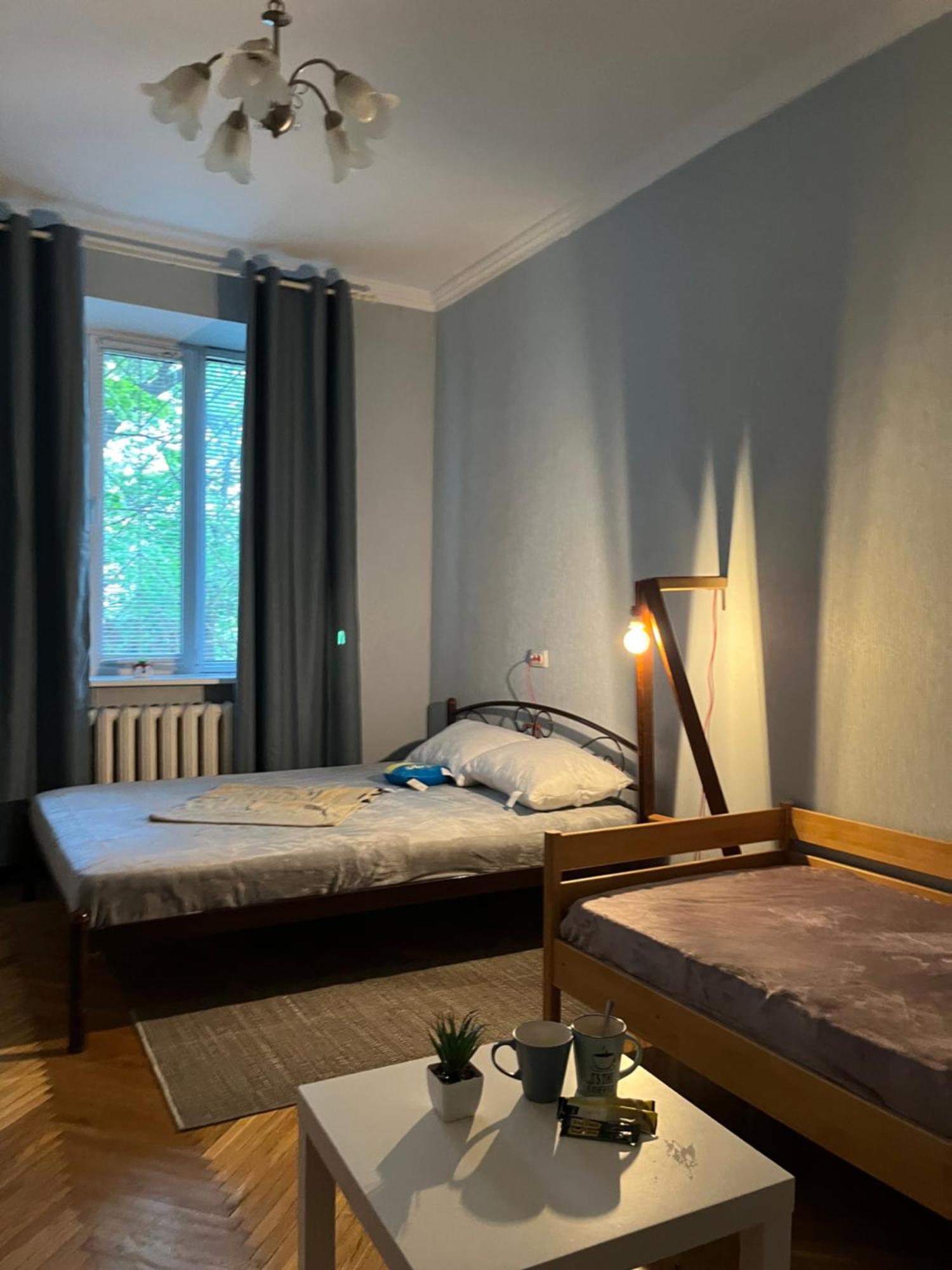 Ararat-Klovskaya Hostel-Apartments Kiev Екстер'єр фото