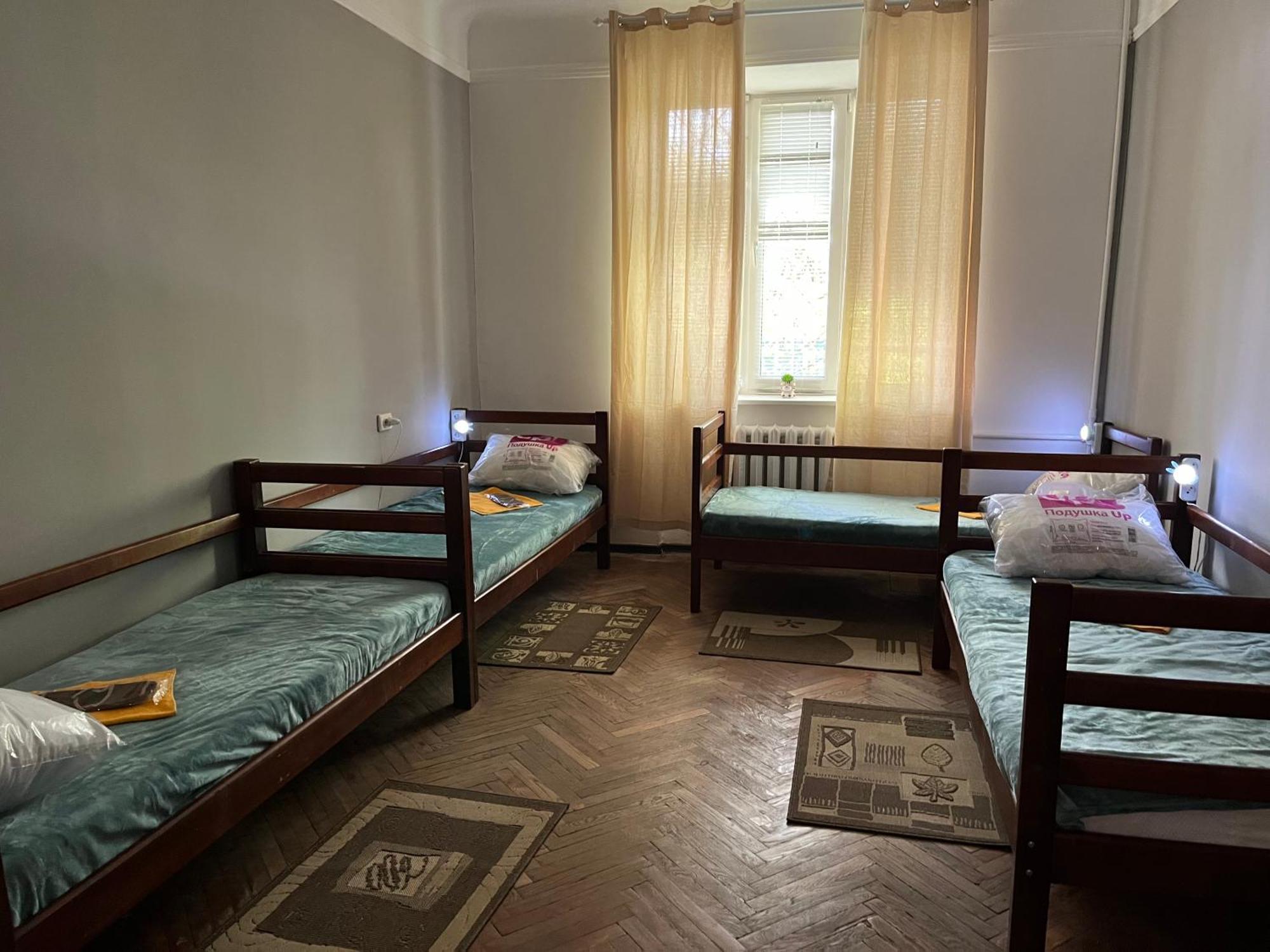 Ararat-Klovskaya Hostel-Apartments Kiev Екстер'єр фото